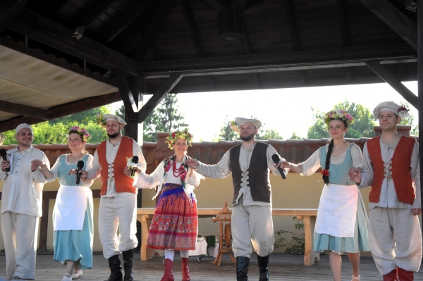 Operetka Wrocławska zaprezentowała "Śpiewnik Domowy Na Wynos"